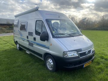 Adria 2Win 2.8 Turbo 128pk, AIRCO